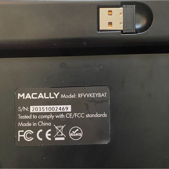 Macally Lightweight Wireless Keyboard-USB RF Dangle Underneath-Black-2.4G-GUC - Picture 8 of 9